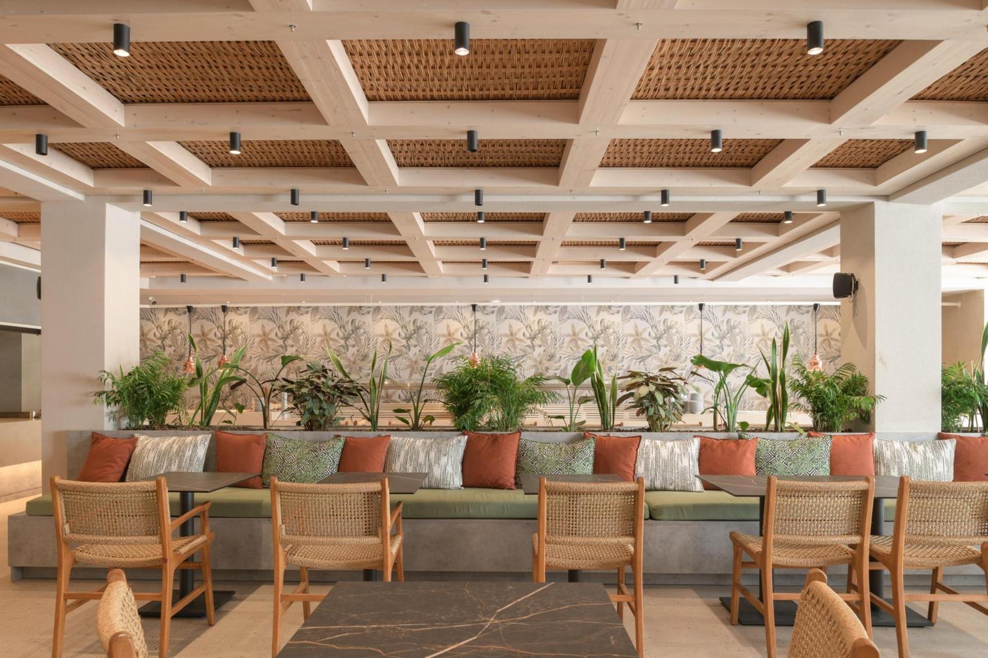 Sergios Hotel Херсонисос Екстериор снимка